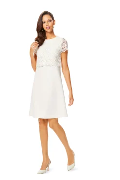 Cartamodelli Burda Abiti><noscript><img width=