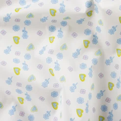 Bambino Giesse Scampoli Tessuti In Cotone>COTONE LEGGERO FIORI E CUORI
