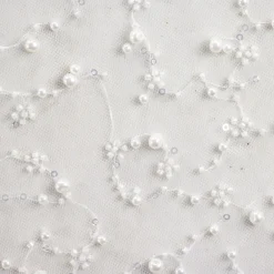 Giesse Scampoli Tessuti In Pizzo>TULLE RICAMATO CON PERLINE EZE SPOSA