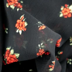 Giesse Scampoli Fantasie Moda>VISCOSA GOFFRATA NICOLETTA ROSELLINE